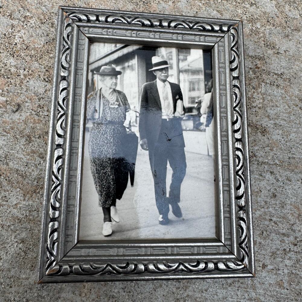 Ornate Vintage Silver Painted Wood Picture Photo Frame 2.25x3.25 Wall Hanging